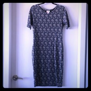 LuLaRoe M Julia Dress